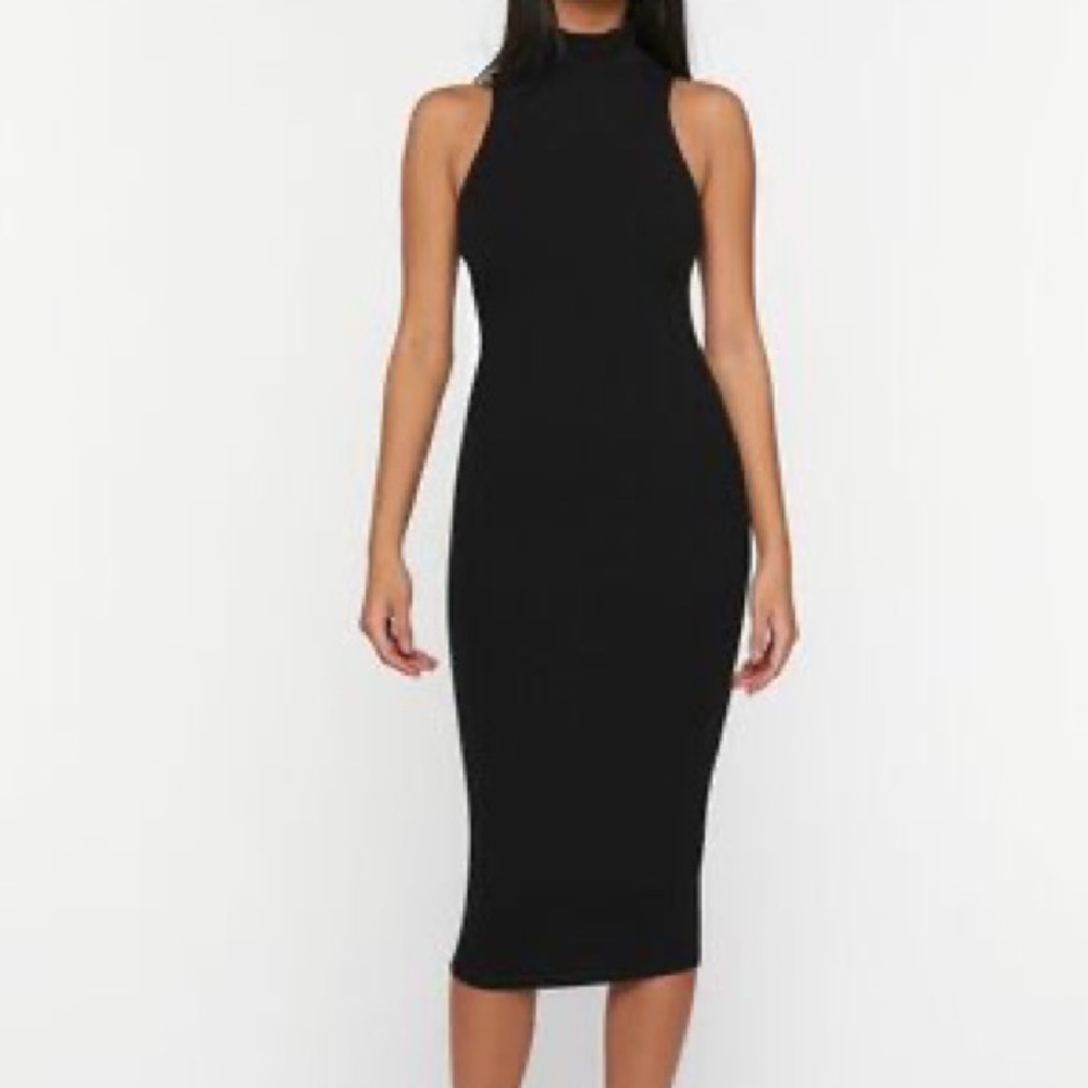 DKNY 90s bodycon dress.